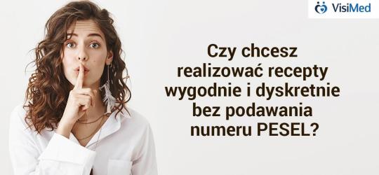 Kobieta wykonuje dłonią gest, by zachowywać się cicho, dyskretnie.