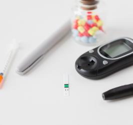 Czym jest insulina i jaki ma wpływ na nasze zdrowie?