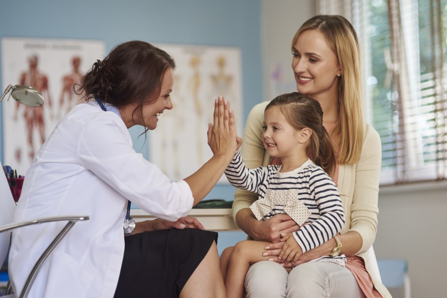Pediatra Czym Zajmuje Się Lekarz Tej Specjalizacji Lekarzebezkolejki 1272