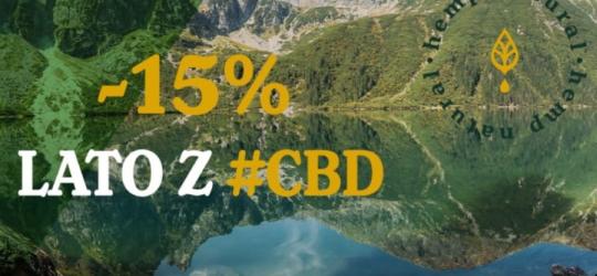 Zdjęcie jeziora i otaczających go gór. Logotyp Hemp Natural i opis promocji na olejki cbd.