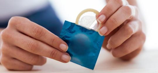 Prezerwatywa - mechaniczna metoda antykoncepcji