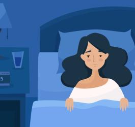 Grafika 2D. Jest 2 w nocy, kobieta leży w łóżku i nie śpi, dokucza jej bezsenność.