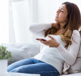 Skąd się biorą nerwobóle i jak z nimi walczyć?