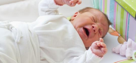 Zaparcia u niemowlaka - jak im zaradzić?